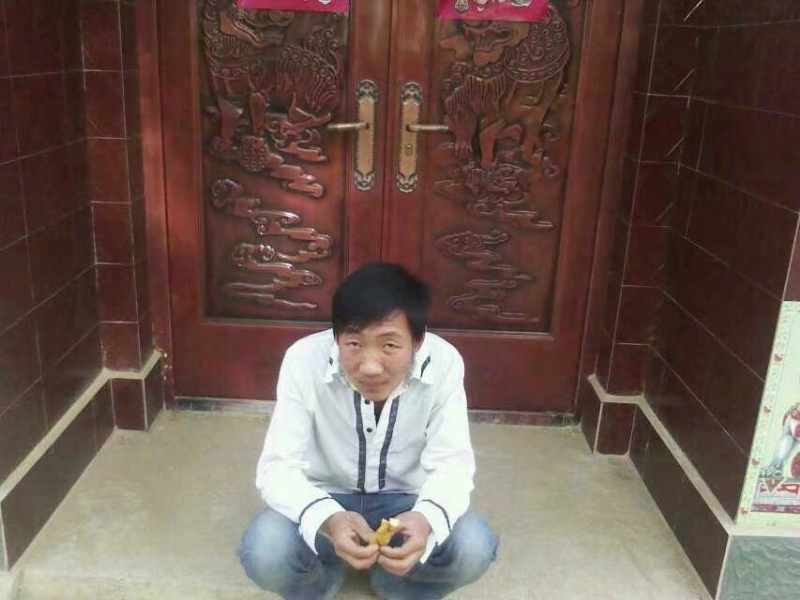 潘先生的第一张照片--敦煌上门女婿服务网
